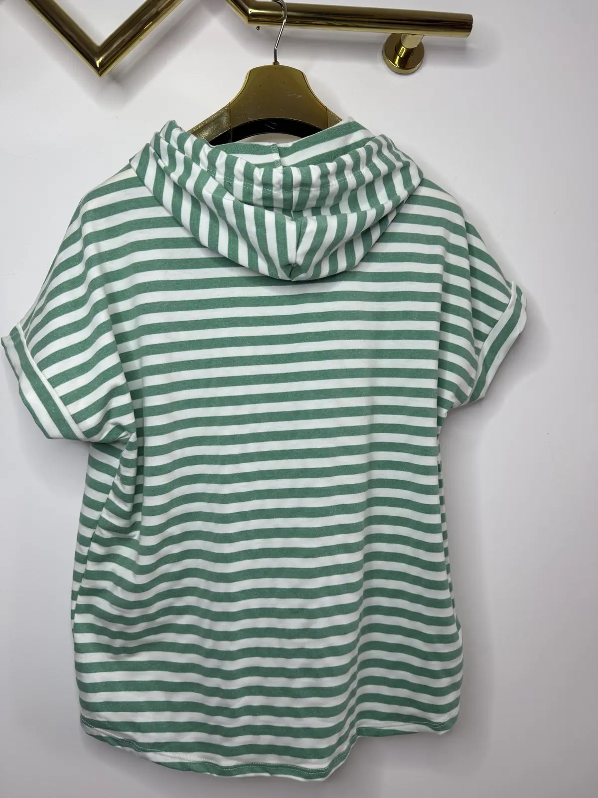 Bluza z kapturem zielona wygodna – miniatura 8 z 8