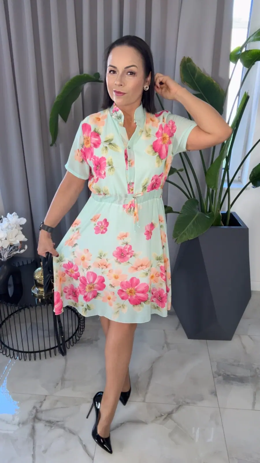 Sukienka elegancka miętowa w kwiaty – miniatura 6 z 12