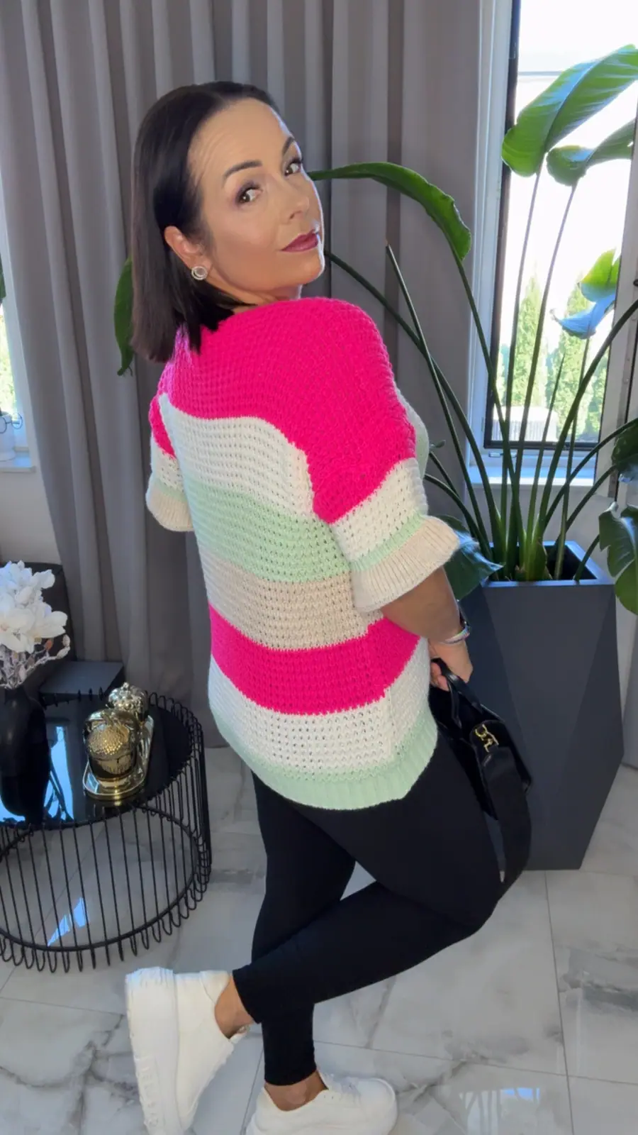 Sweter mięciutki krótki rękaw – miniatura 4 z 9