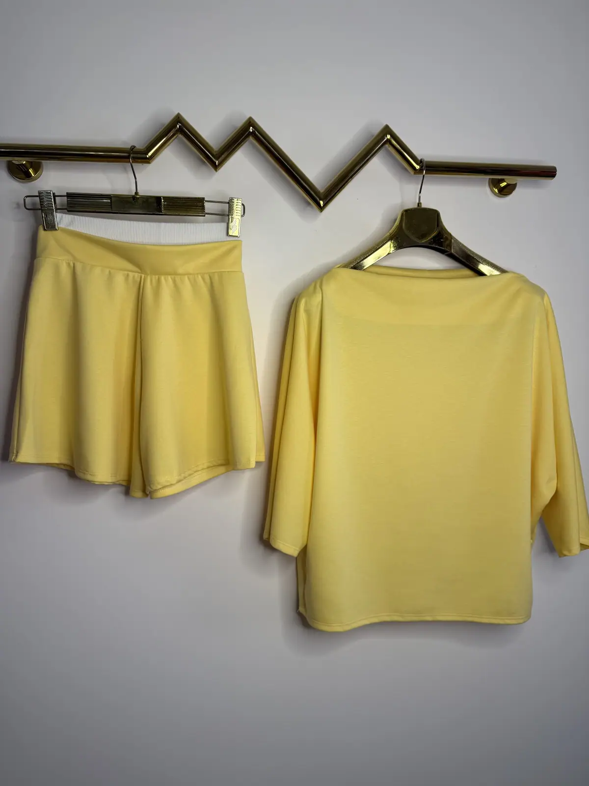 Komplet żółty letni dres – miniatura 9 z 13