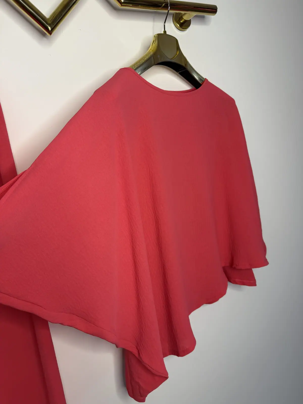 Komplet elegancki koralowy piękny dres – miniatura 10 z 10