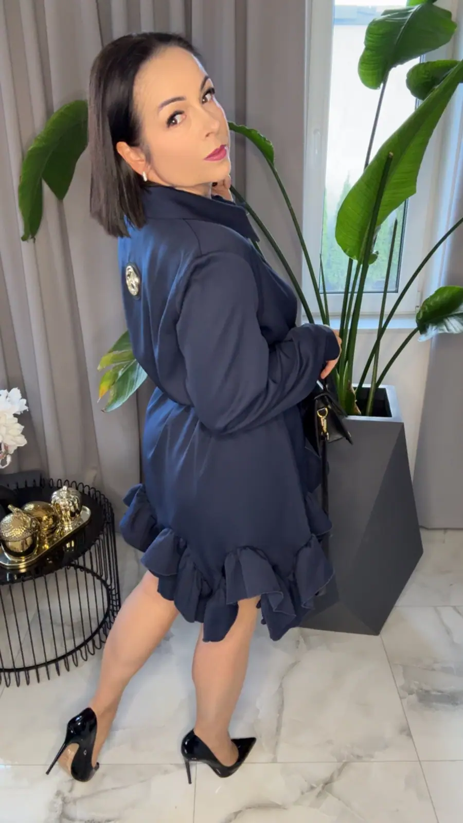 Sukienka Lola Bianka granatowa elegancka – miniatura 4 z 12