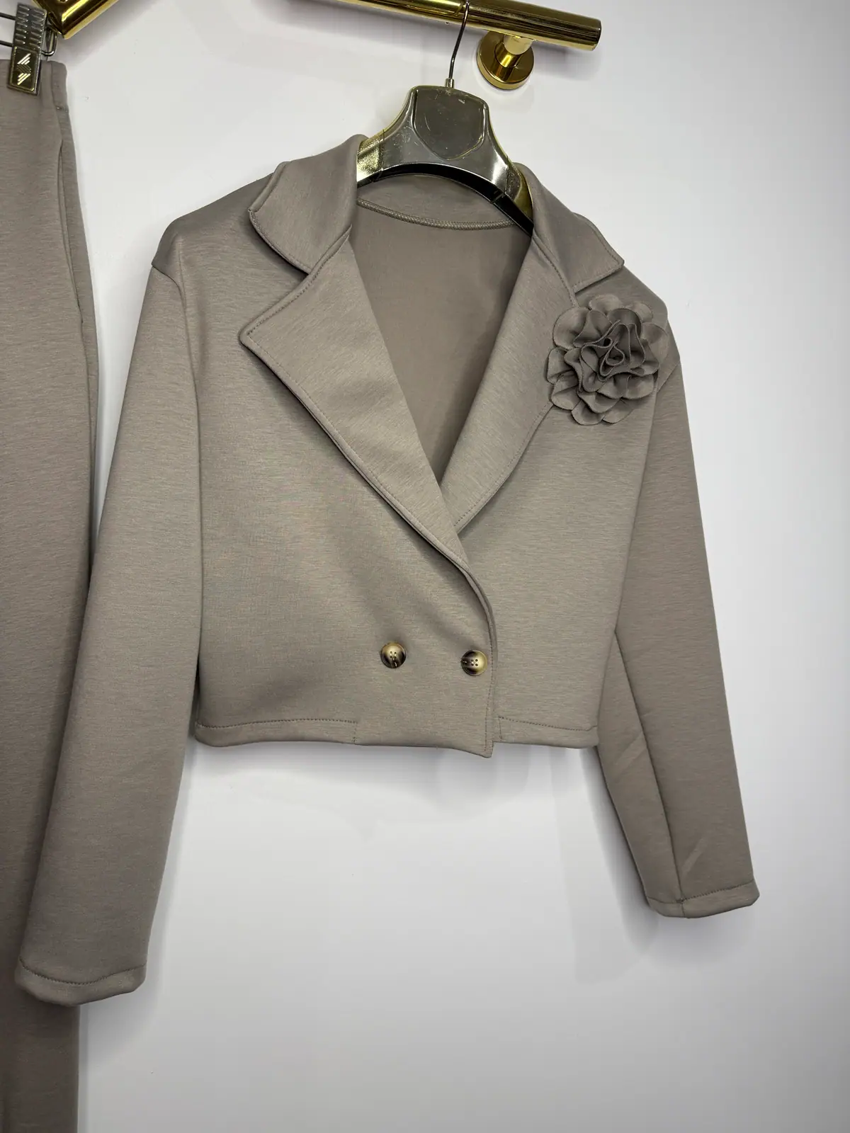 Komplet z różą fango piękny dres – miniatura 9 z 11