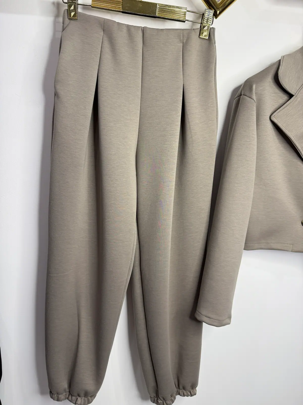 Komplet z różą fango piękny dres – miniatura 11 z 11